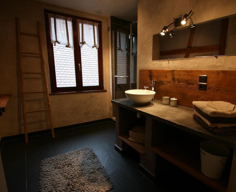 Les Authentics - La Maison D'Amelie Riquewihr Szoba fotó